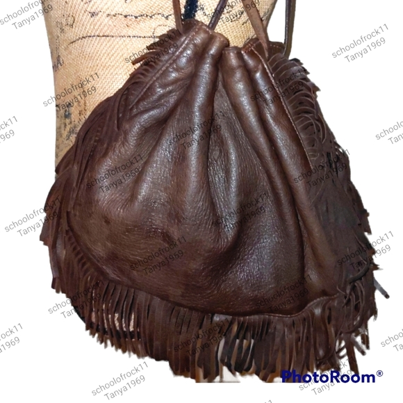 Vintage leather cinch bag with fringed trim - Picture 2 of 9